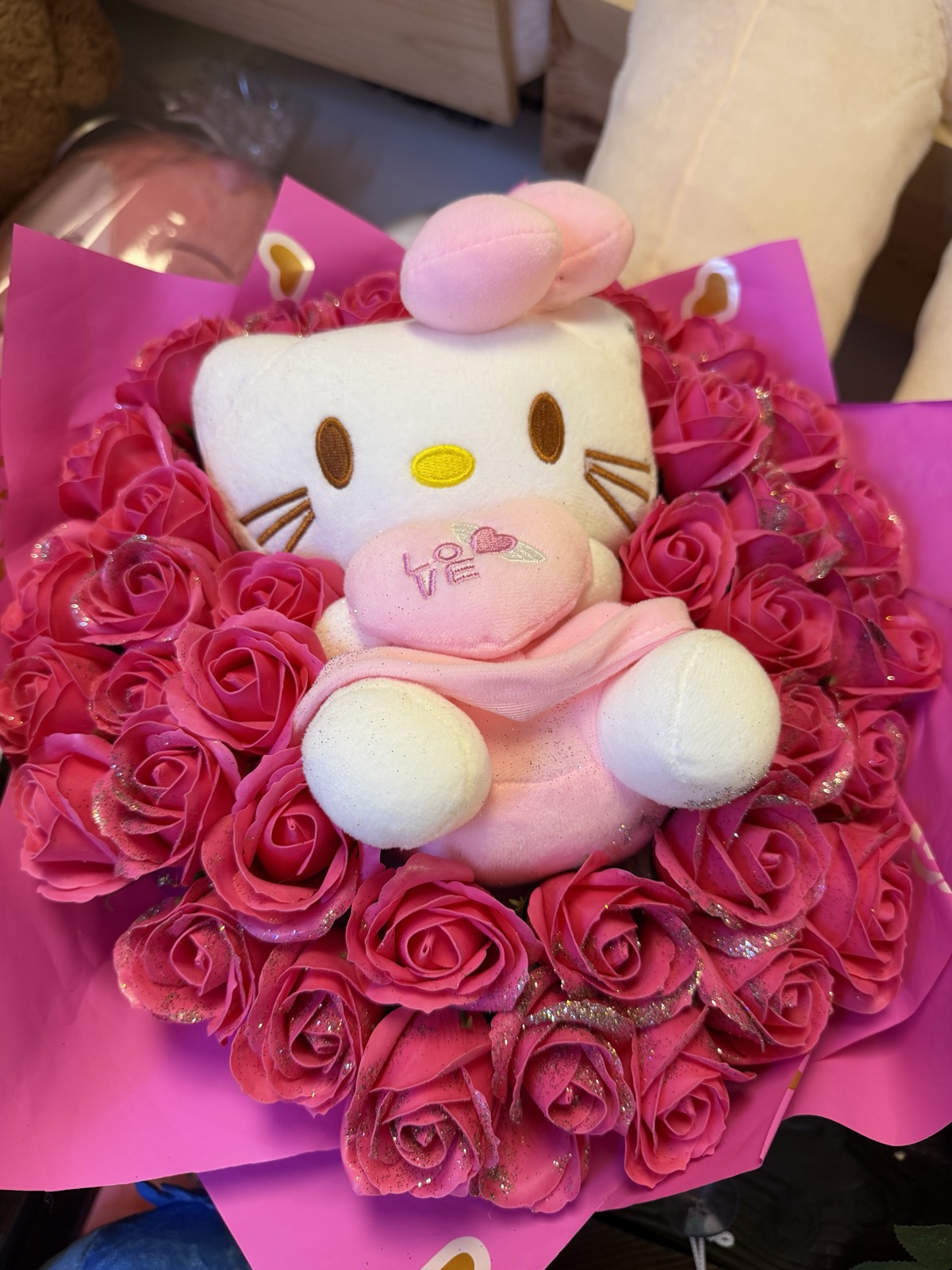 Buchón Hello Kitty con Rosas